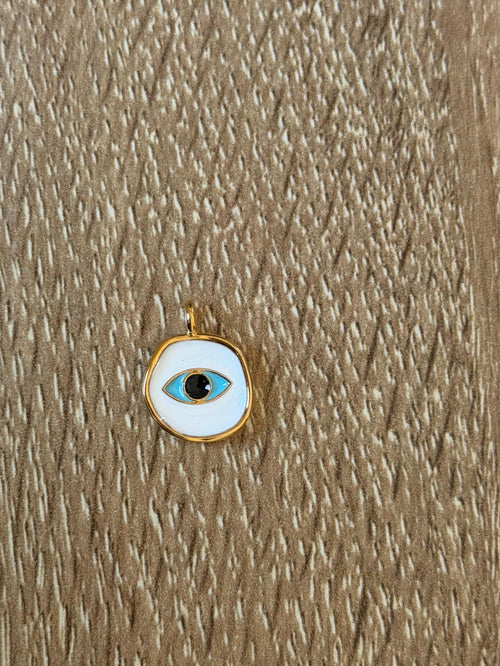 AMBER EYE